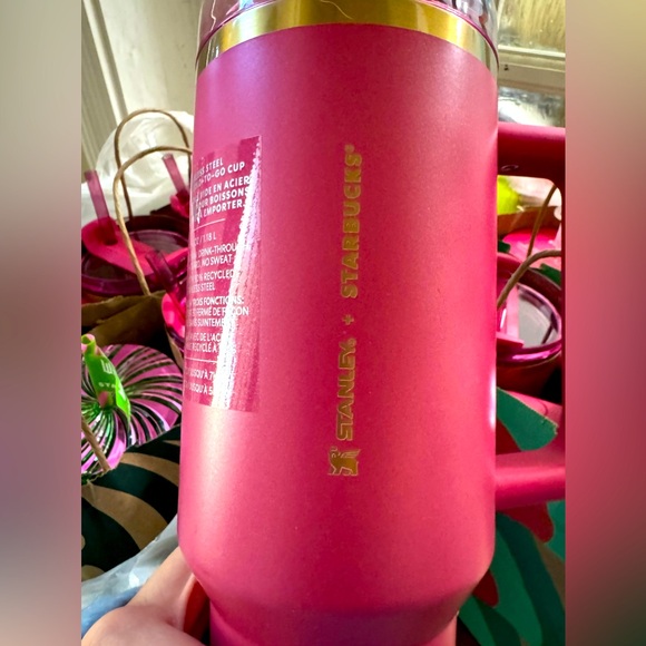 Stanley Starbucks Winter Berry Pink Glitter 40oz Tumbler - Picture 5 of 6